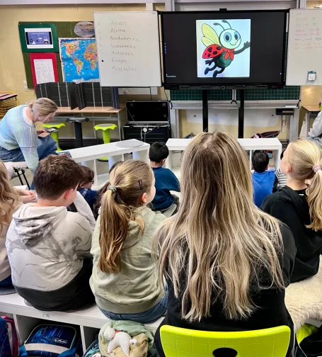 Besprechung Fleckie vor der Klasse
